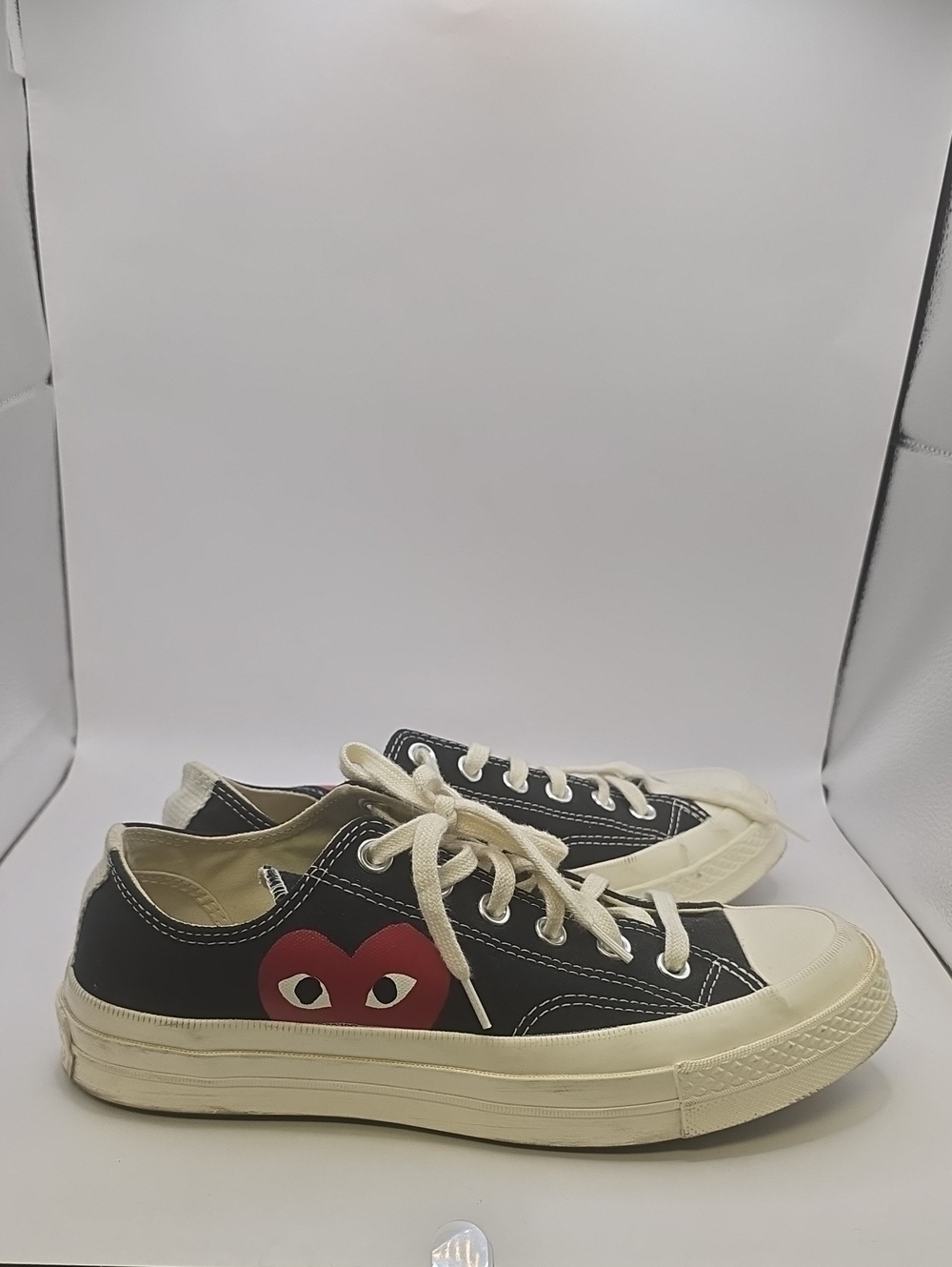 Converse x Comme De Garcons CDG Black Low Heart Sneaker Size Mens 6/Womens 8